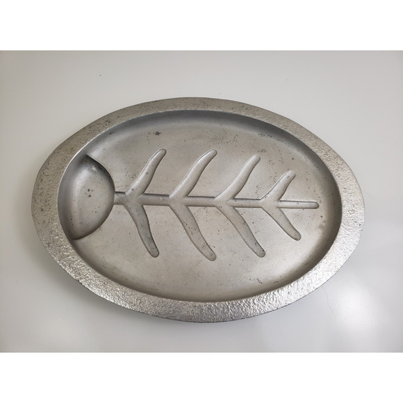 Vintage Club Aluminum Hammercraft Meat Serving Carving Fish Tray Platter 14.5" - Picture 2 of 8